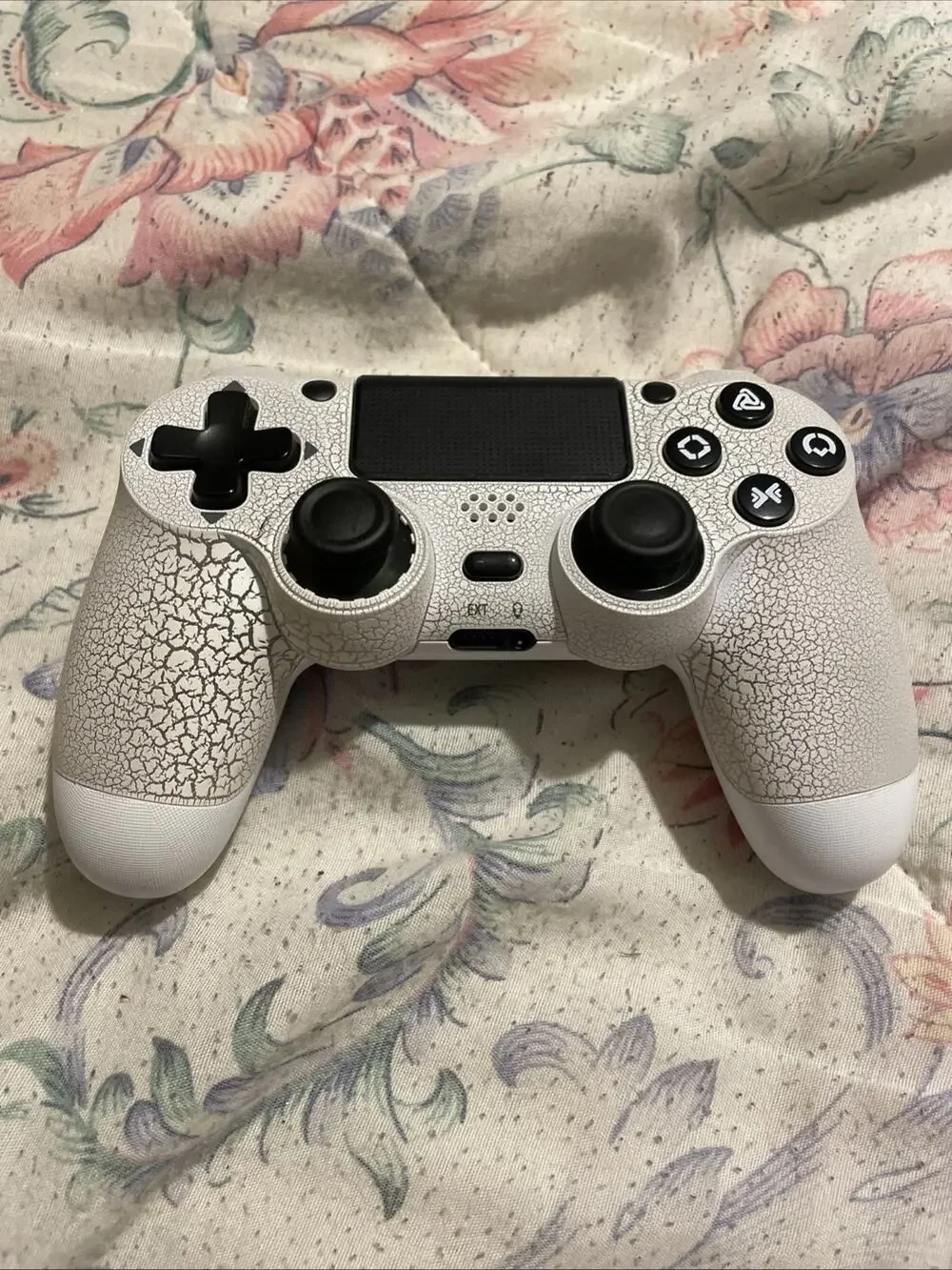 PlayStation 4 Wireless Controller DualShock 4 Glacier White CUH-ZCT2U Untested